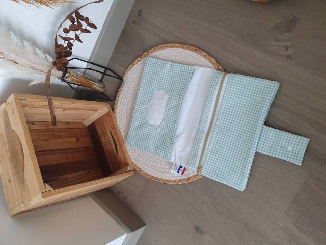Petits carreaux vichy vert d'eau