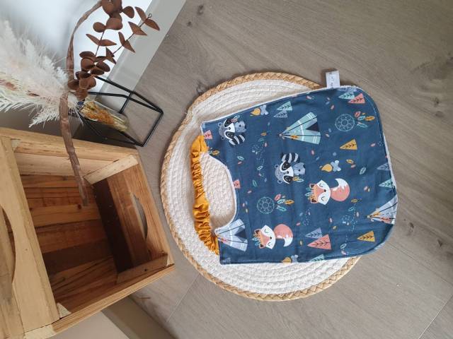Bavoir lastique renard/tipi